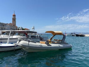 Transfer from Sutivan to Split Airport with Speedboat